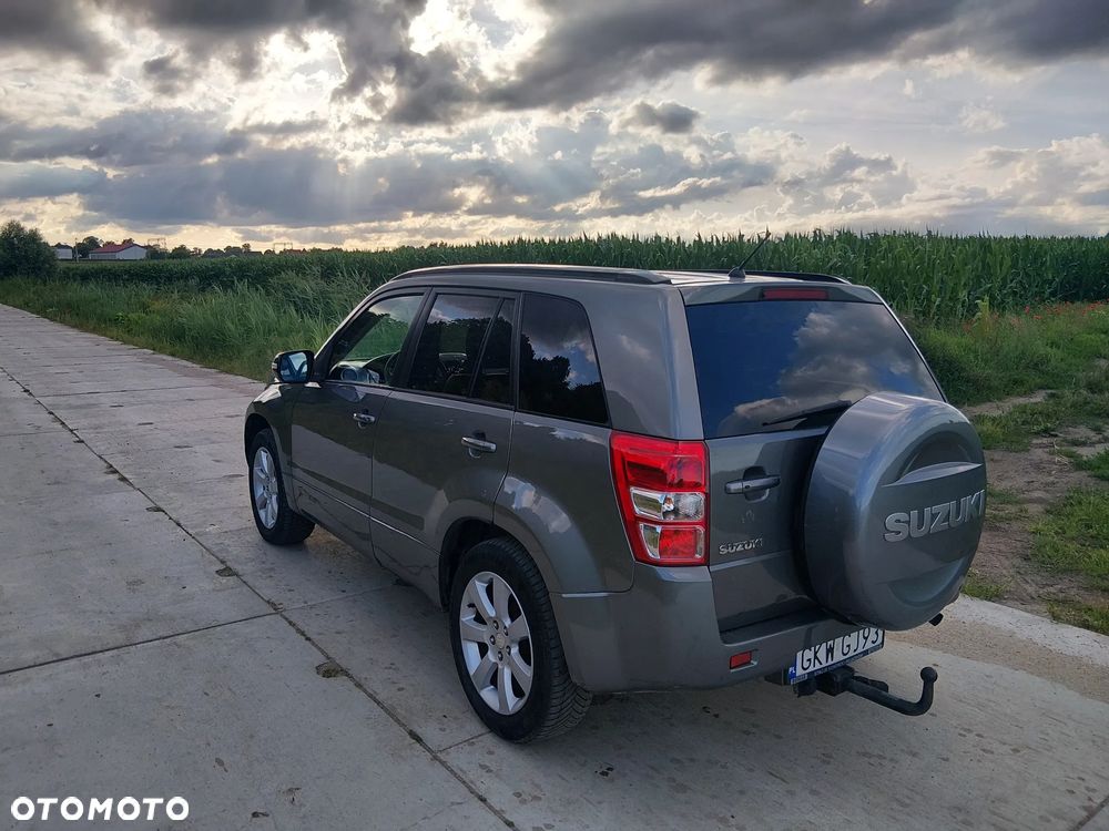 Suzuki Grand Vitara 1.9 DDiS Elegance EU5 - 2
