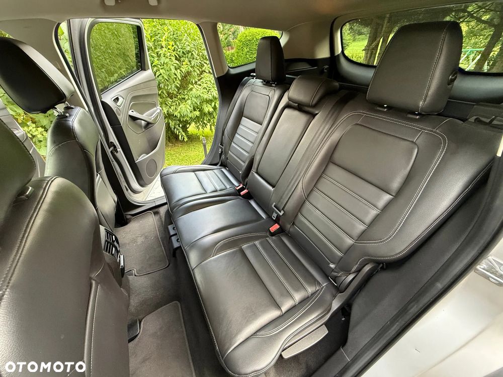 Ford Escape 2.0 EcoBoost AWD Titanium - 18