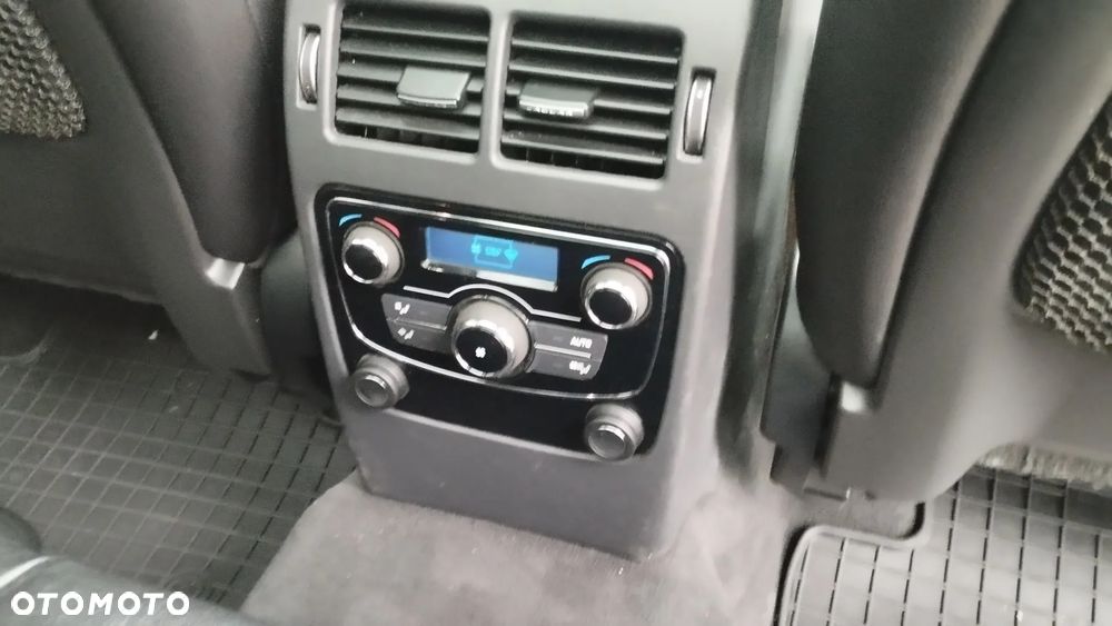 Jaguar F-Pace 2.0 i4D AWD R-Sport - 12