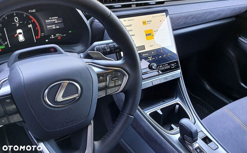 Lexus LBX 1.5 Hybrid Cool AWD - 20