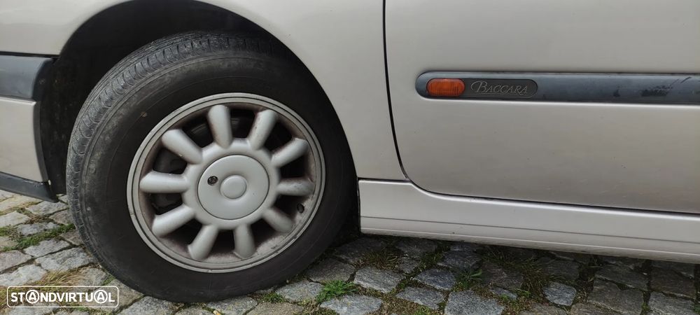 Renault Laguna 3.0 i V6 Baccara - 9