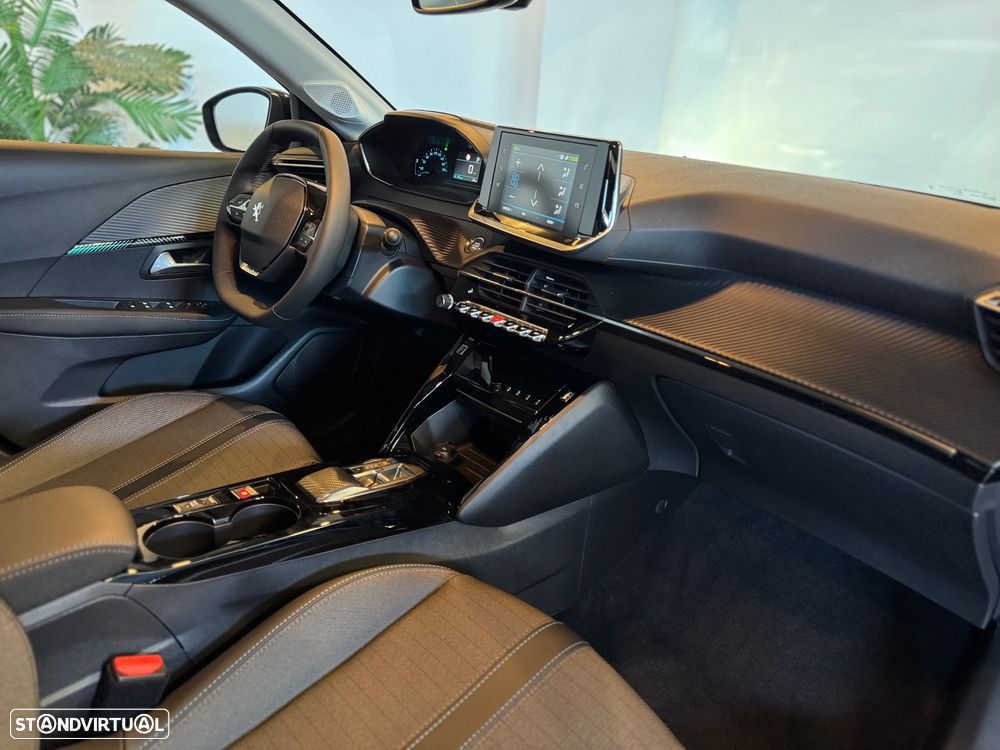 Peugeot e-208 50 kWh Allure - 28