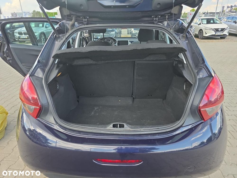 Peugeot 208 1.6 BlueHDi Active - 17
