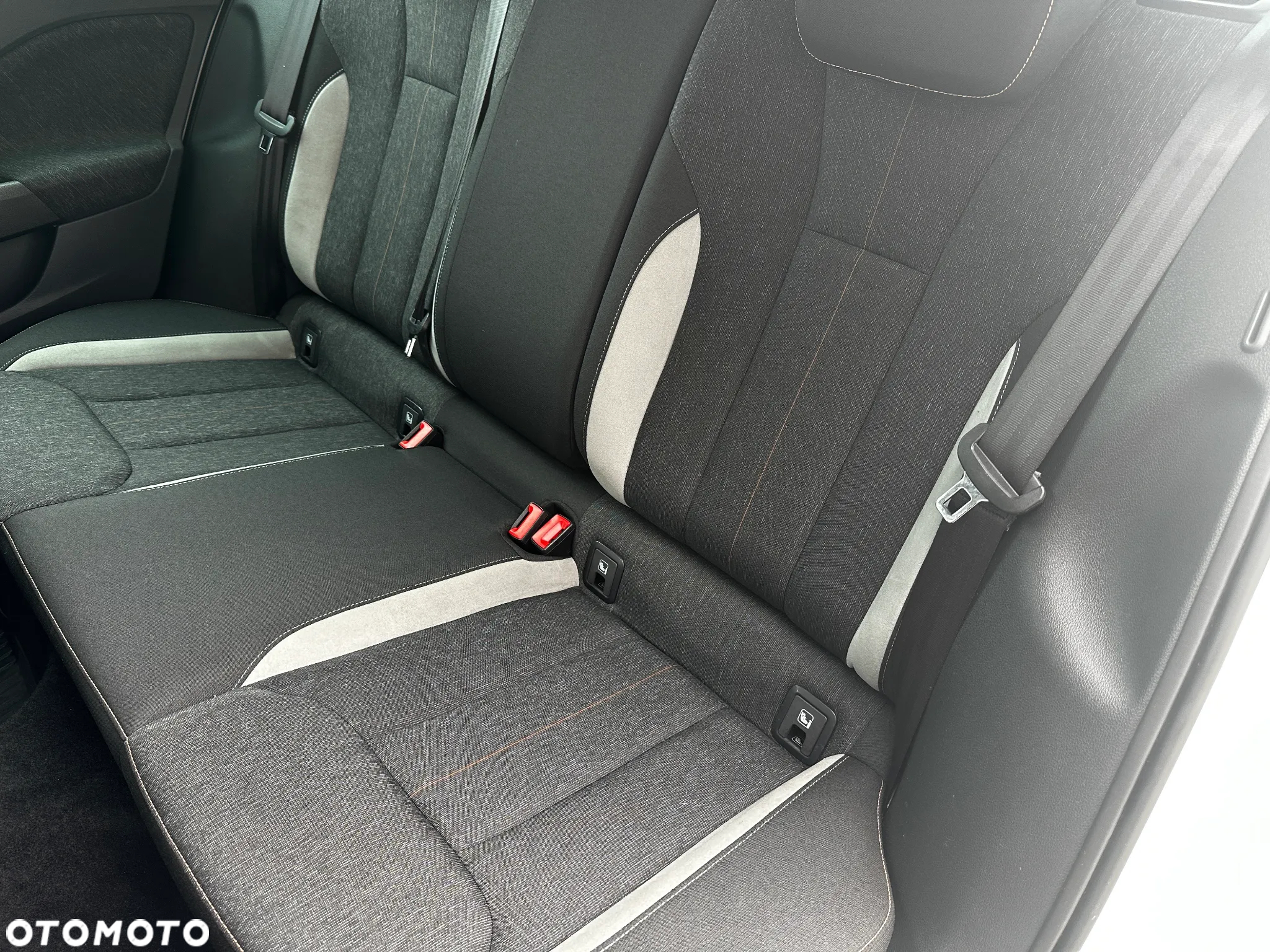 Skoda Kamiq 1.0 TSI Style DSG - 26