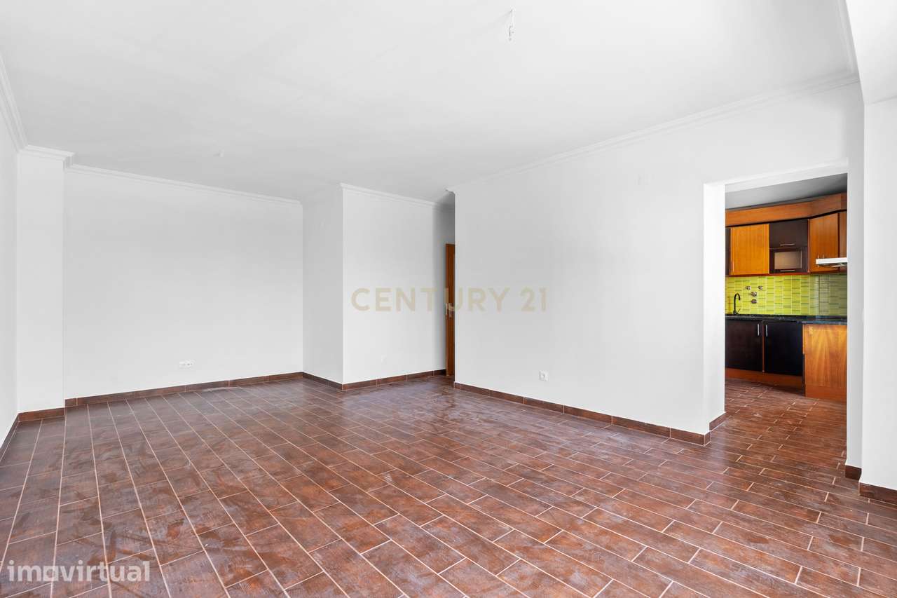 APARTAMENTO T3 BENAVENTE - Grande imagem: 4/28