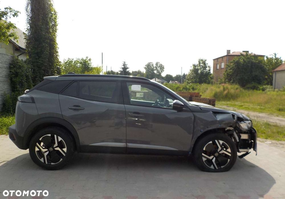 Peugeot 2008 - 21