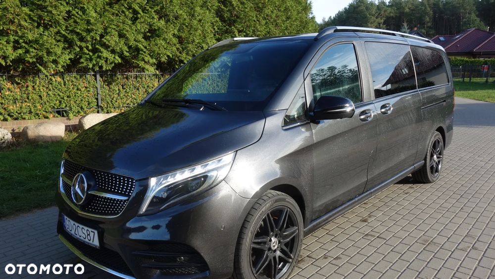 Mercedes-Benz V-Class 2021 photo 2