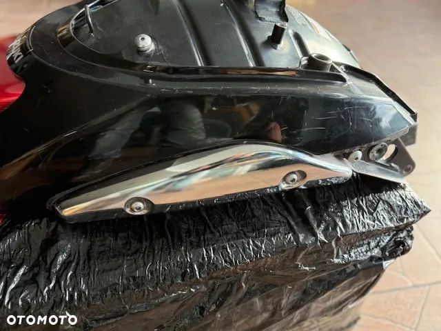 Błotnik Tylny SUZUKI VZR 1800 Boulevard Intruder - 7