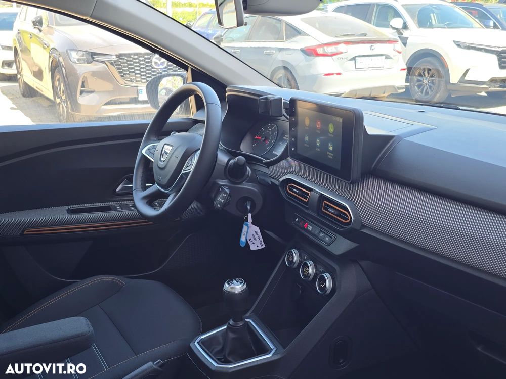 Dacia Sandero Stepway TCe 90 MT6 Comfort - 17
