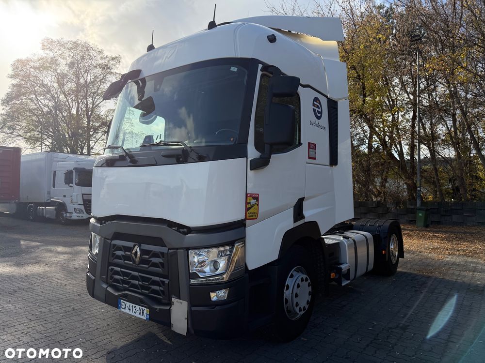 Renault T