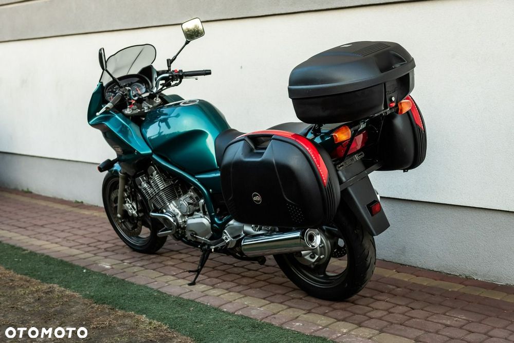 Yamaha XJ - 5