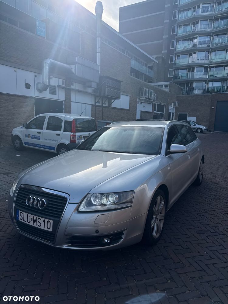 Audi A6 Avant - 16