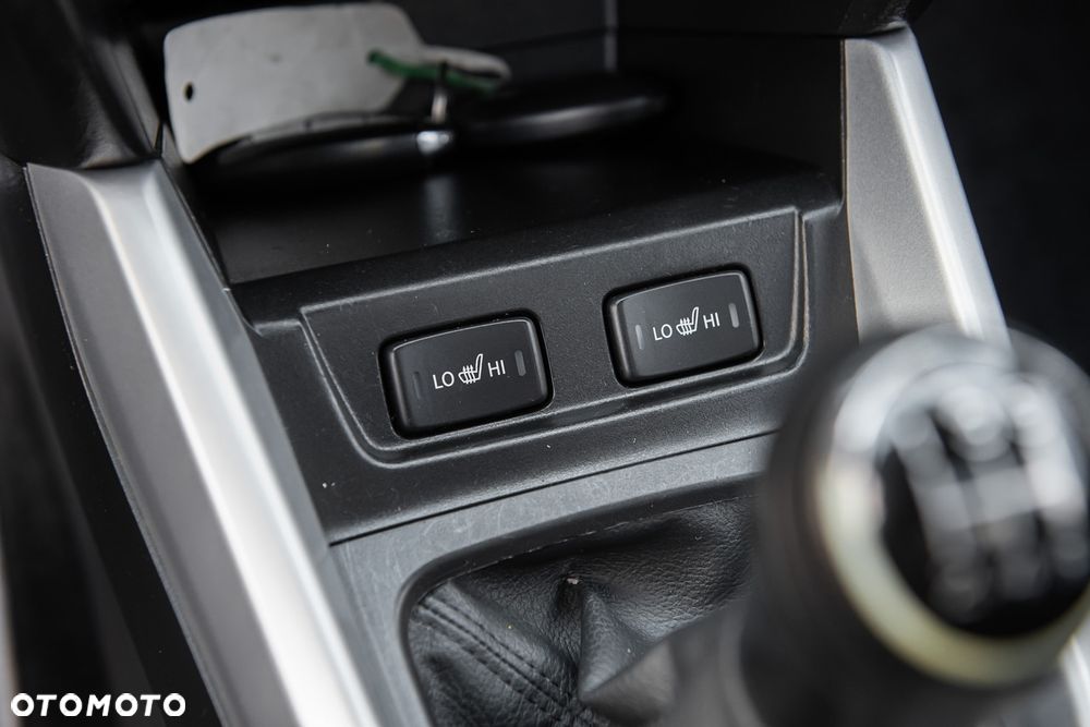 Suzuki Vitara - 25