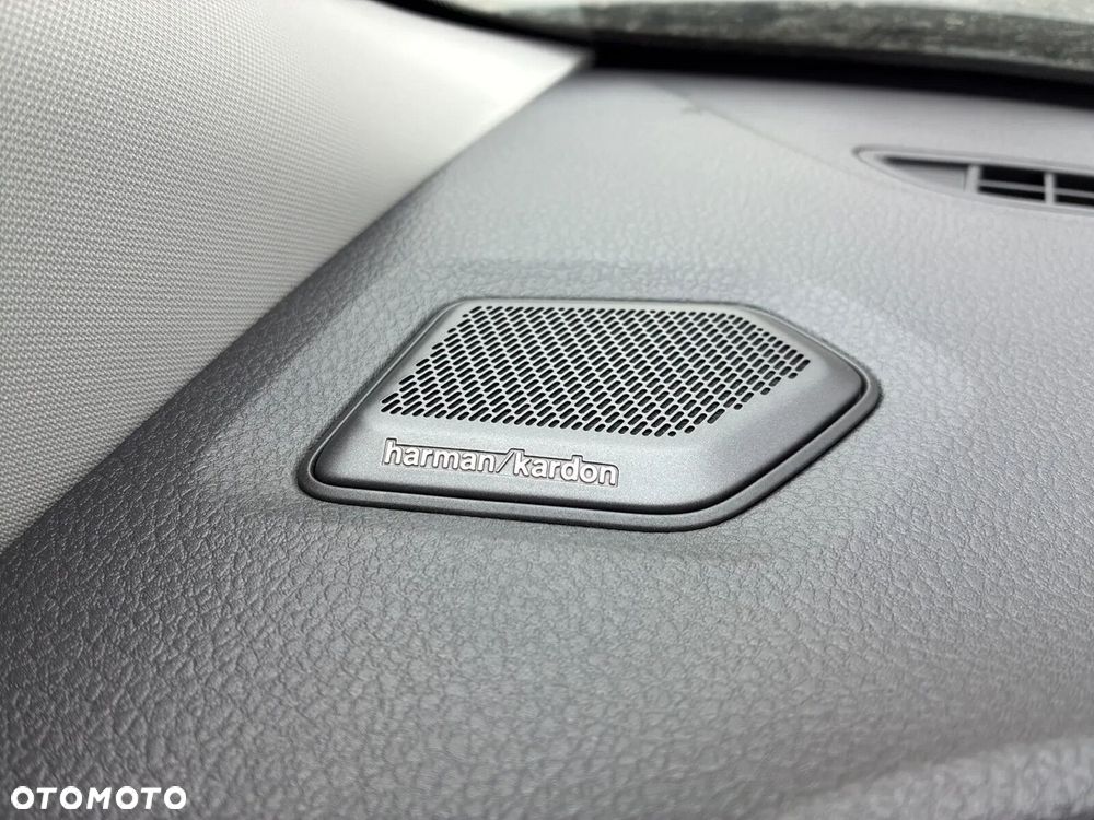 Volkswagen Caravelle 2.0 TDI L2 Style - 39