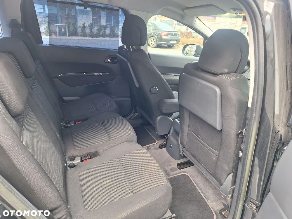 Peugeot 5008 155 THP Family - 22