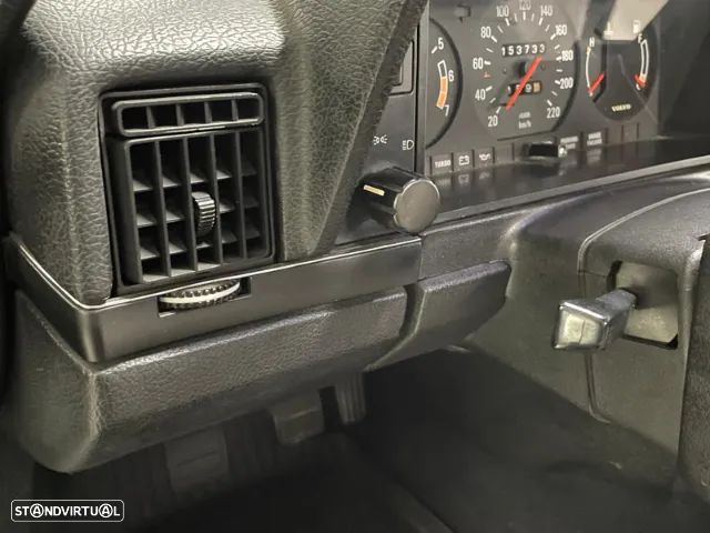 Volvo 244 - 13