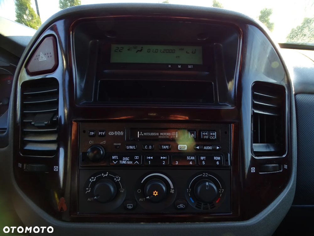 Mitsubishi Pajero 3.2 DID 7os - 11