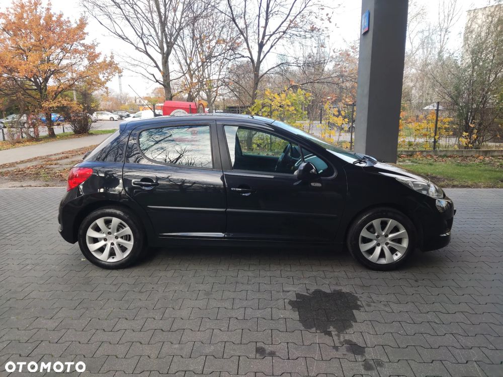 Peugeot 207 1.4 HDi Trendy - 5