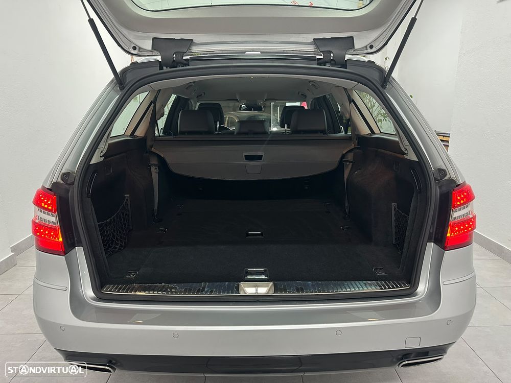 Mercedes-Benz E 250 BlueTEC Avantgarde Auto. - 44