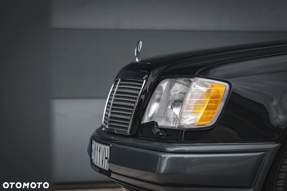 Mercedes-Benz Klasa E - 9