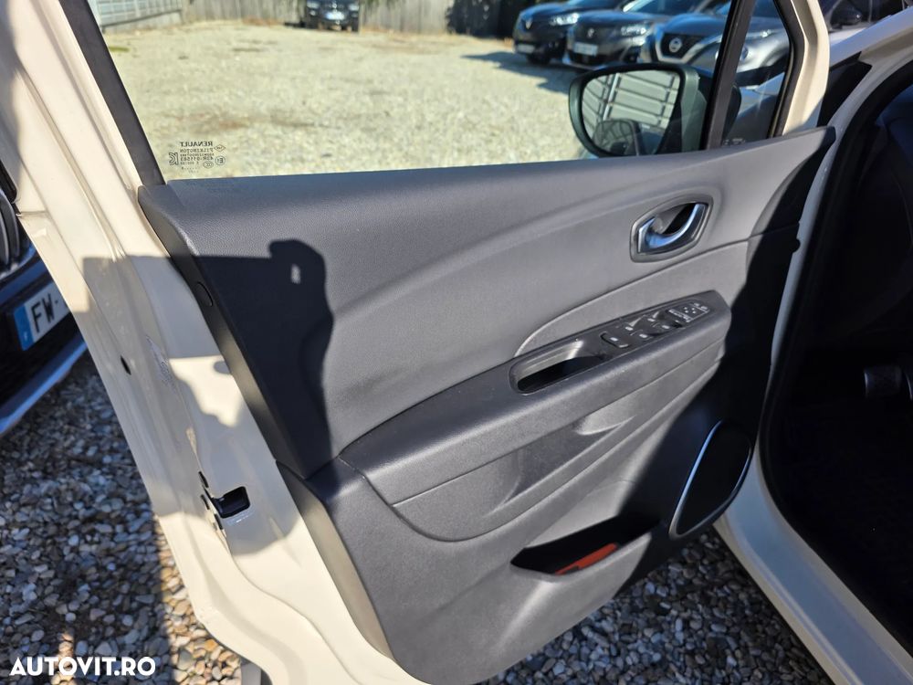 Renault Captur - 22