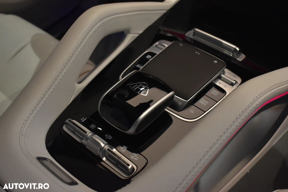 Mercedes-Benz GLS Maybach Mercedes-Maybach 600 MHEV 4MATIC - 12