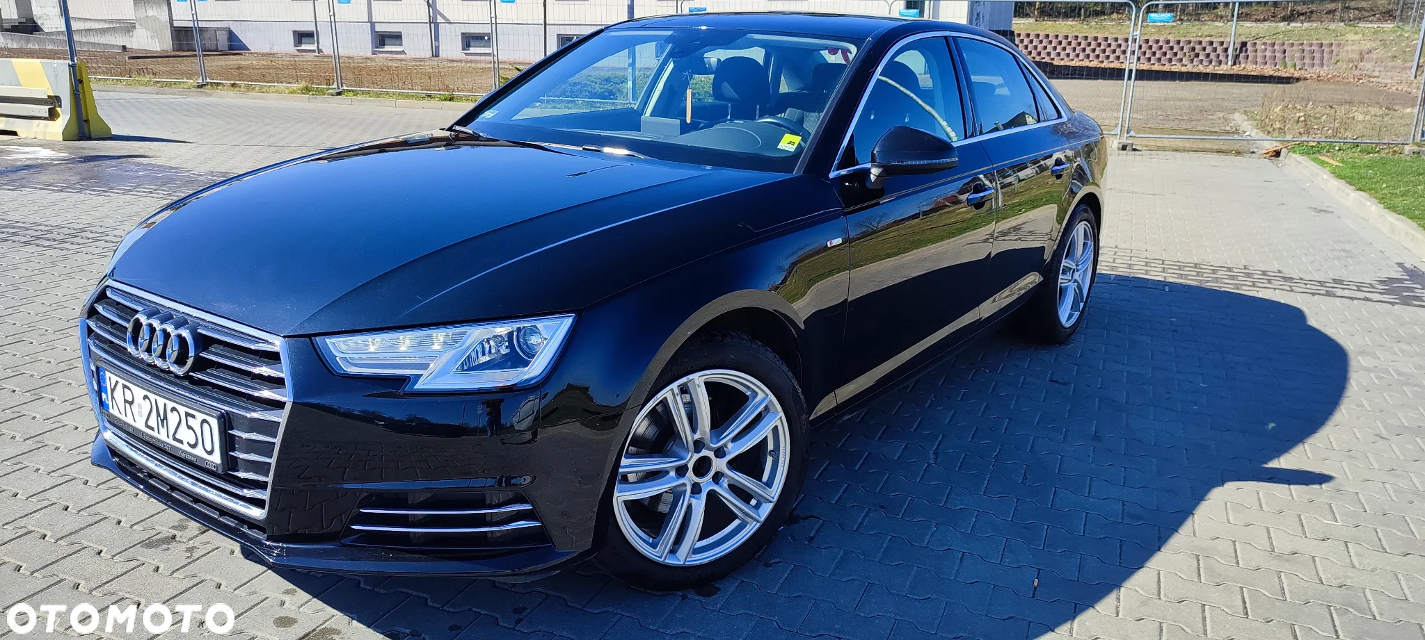 Audi A4 2.0 TFSI ultra Sport S tronic - 15