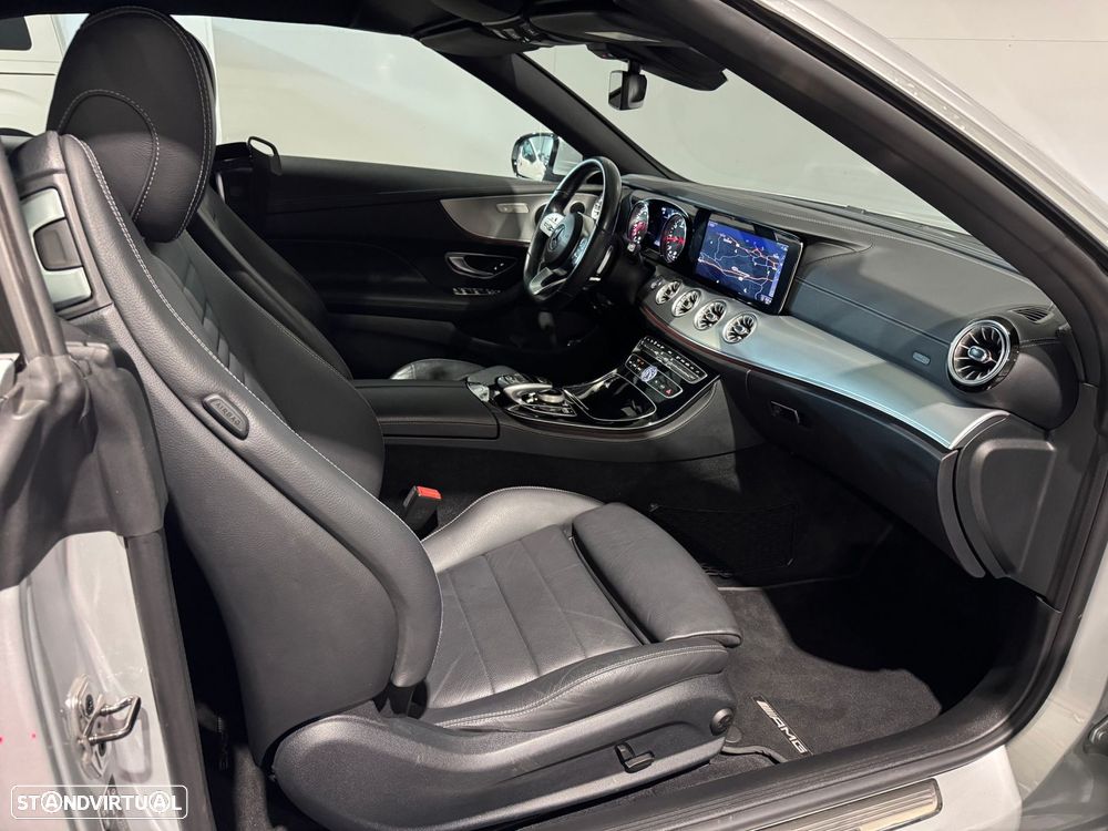 Mercedes-Benz E 220 - 53