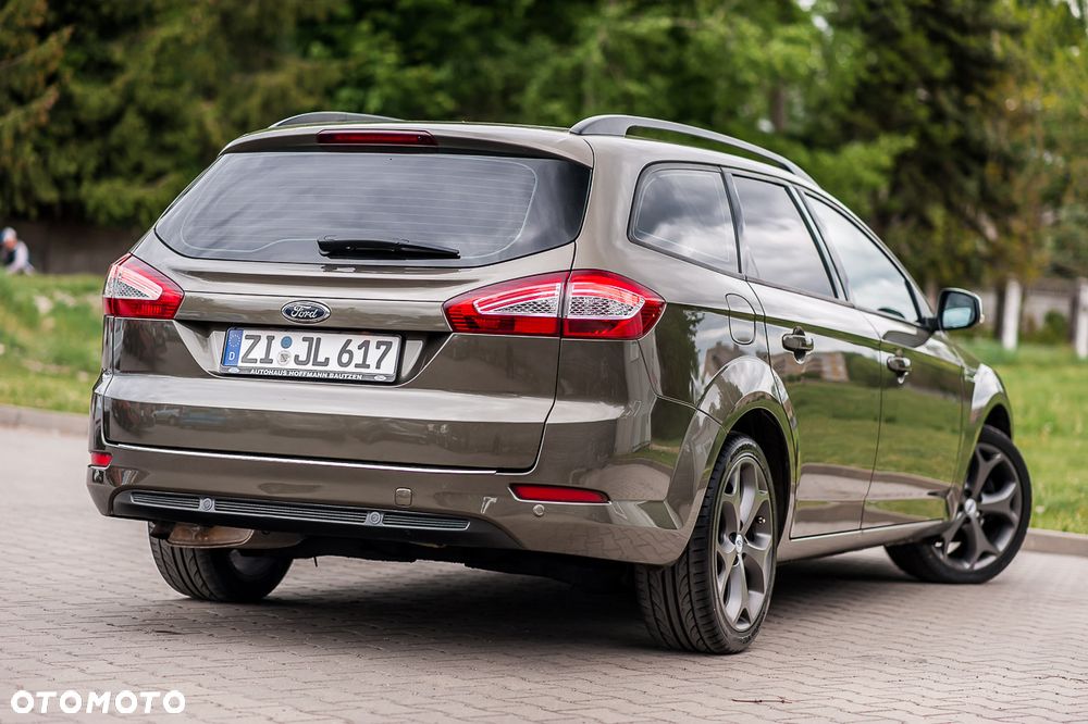 Ford Mondeo - 4