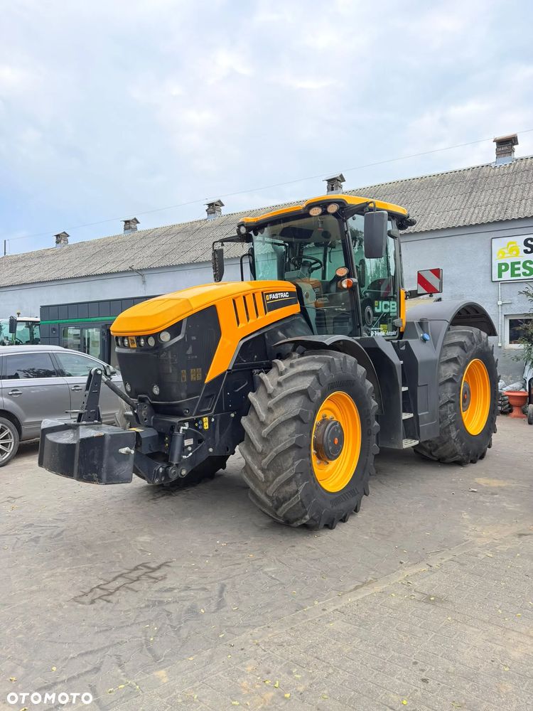 JCB Fastrac 8330 - 13