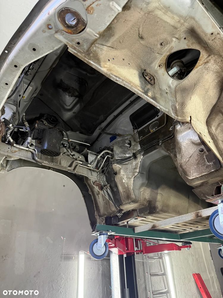 Suzuki Grand Vitara - 11