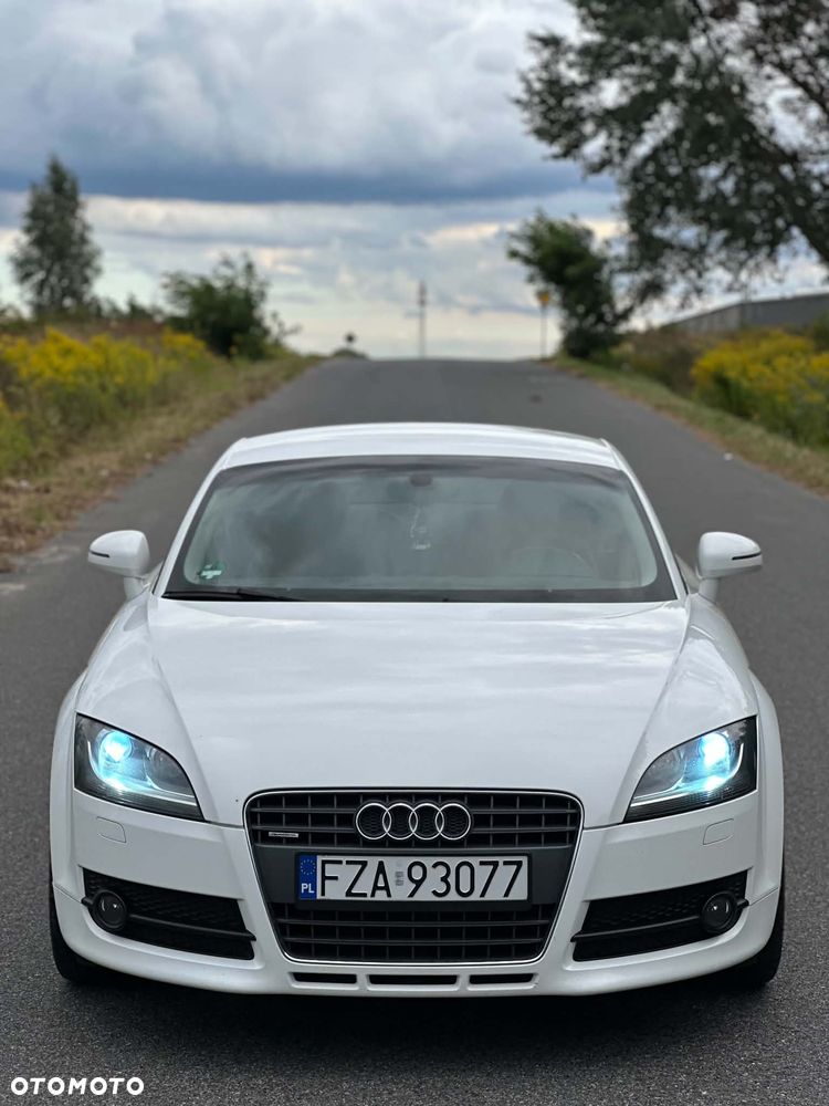 Audi TT Coupé - 4
