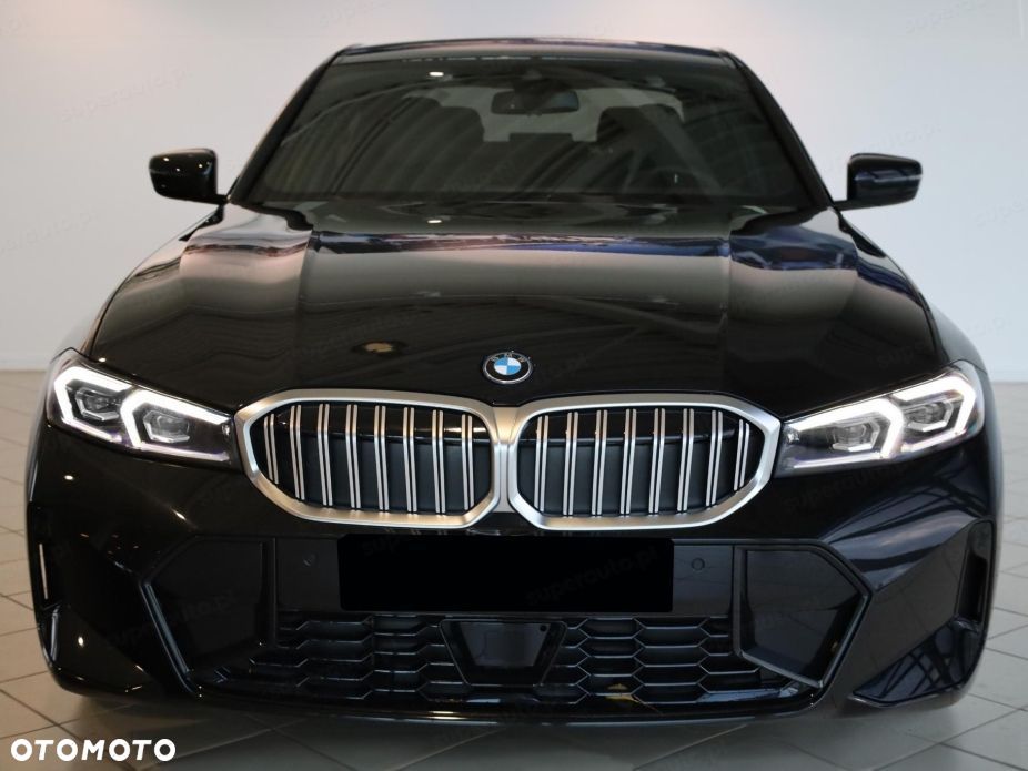 BMW Seria 3 318i M Sport - 2