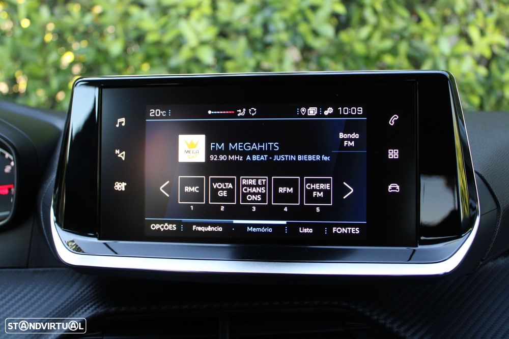 Peugeot 208 1.2 PureTech SE Style - 15