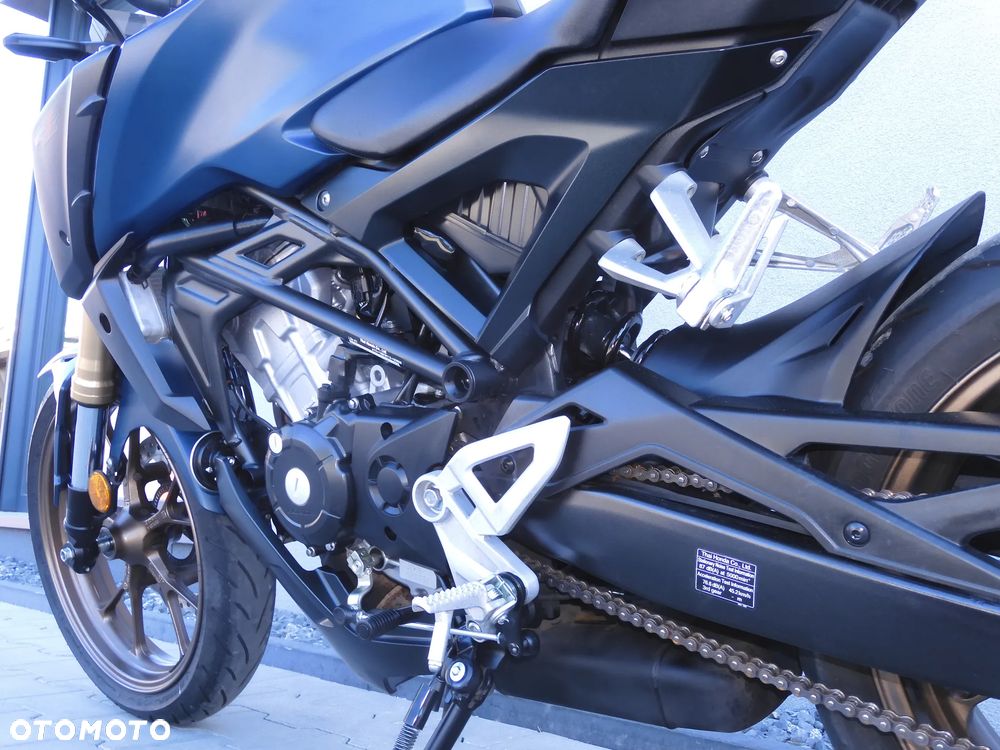Honda CB - 34