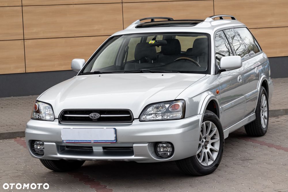 Subaru Outback 3.0 H6 - 2