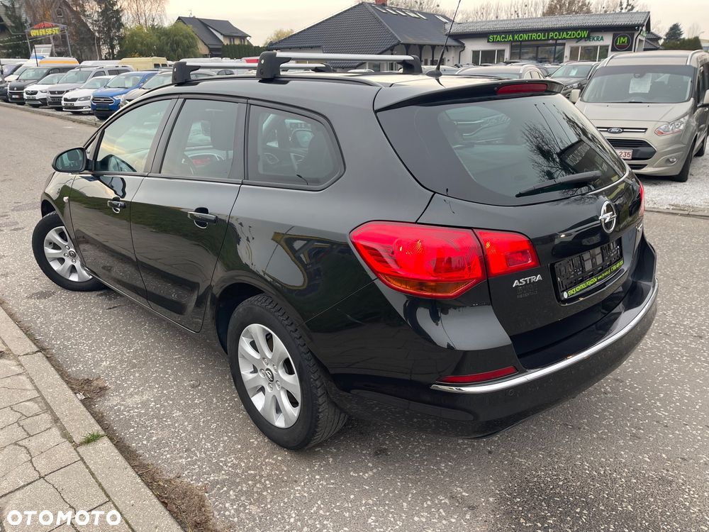 Opel Astra 1.7 CDTI DPF (119g) Edition - 4