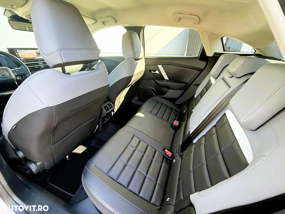 Citroën C4 1.2 PureTech S&S EAT8 Shine - 15