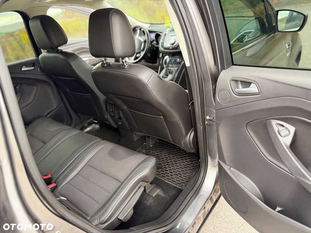 Ford Kuga 2.0 TDCi 4WD Titanium Plus - 16