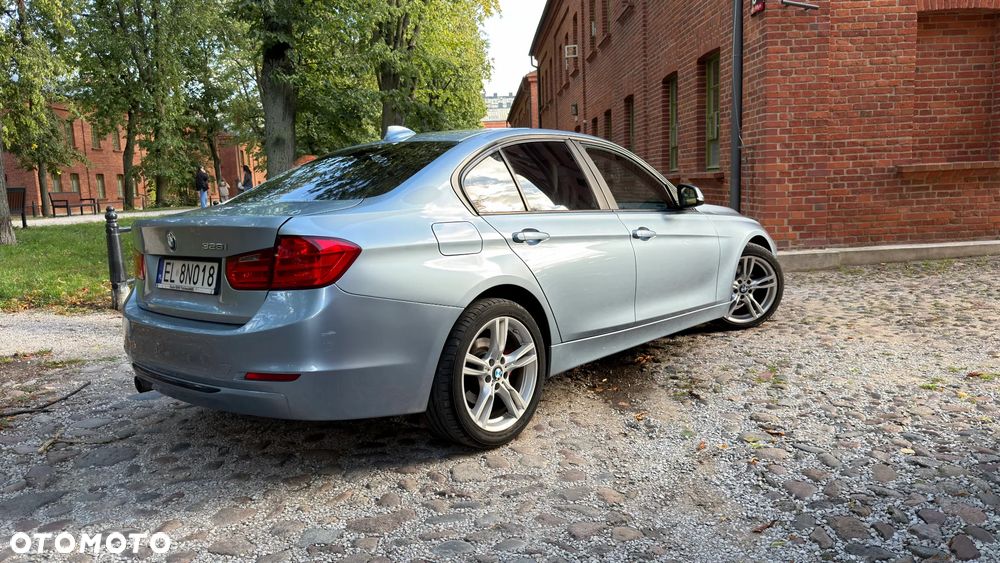 BMW 3 Series 2013 photo 5