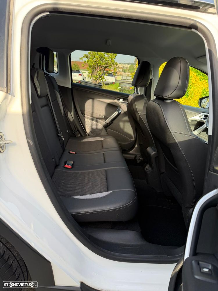 Peugeot 2008 PureTech 130 Stop&Start EAT6 Allure - 7