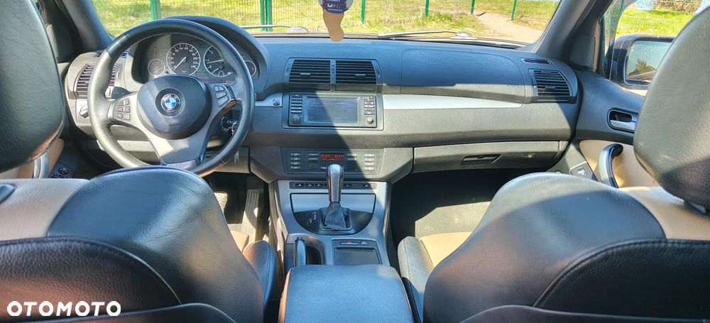 BMW X5 - 12