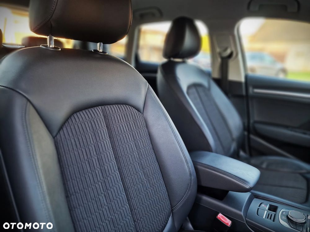 Audi A3 Sportback 1.4 TFSI CoD Ambiente - 27