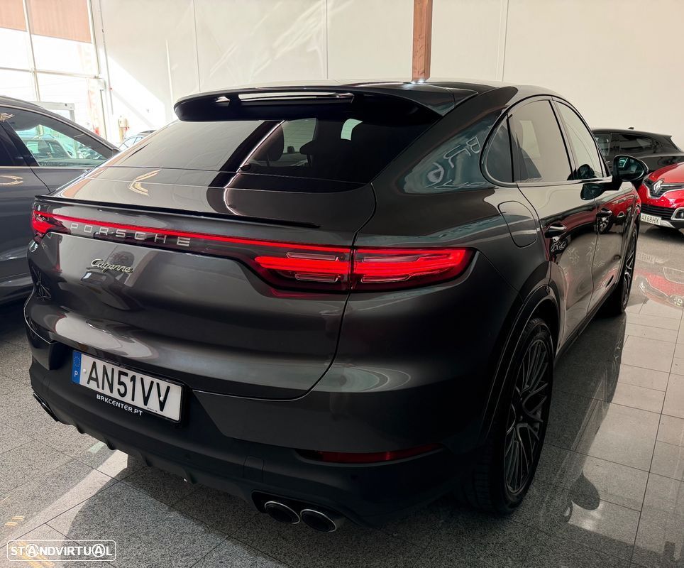 Porsche Cayenne Coupé E-Hybrid Platinum Edition - 4