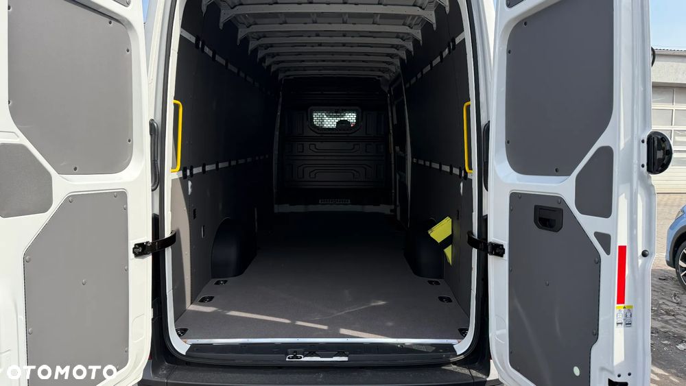 Volkswagen Crafter Furgon - 8