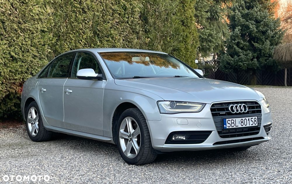 Audi A4 Limousine 2.0 TDI DPF quattro S tronic Attraction - 4