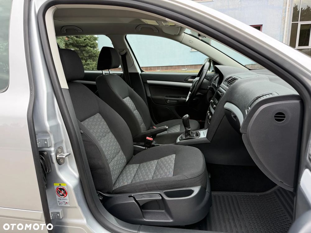 Skoda Octavia - 7