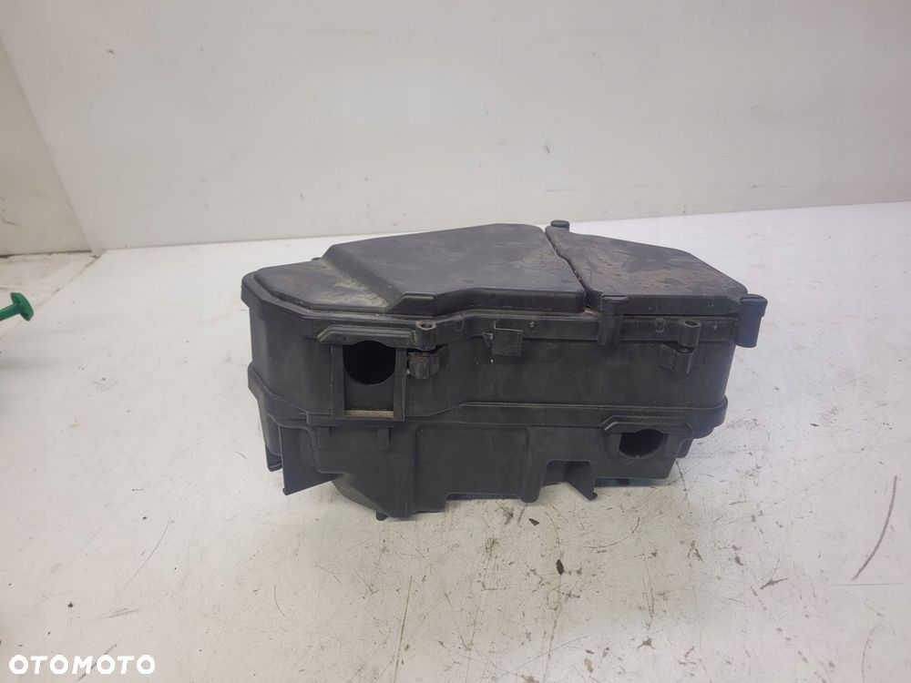 SKRZYNKA BEZPIECZNIKÓW AUDI Q7 4L 7L0907355A - 3