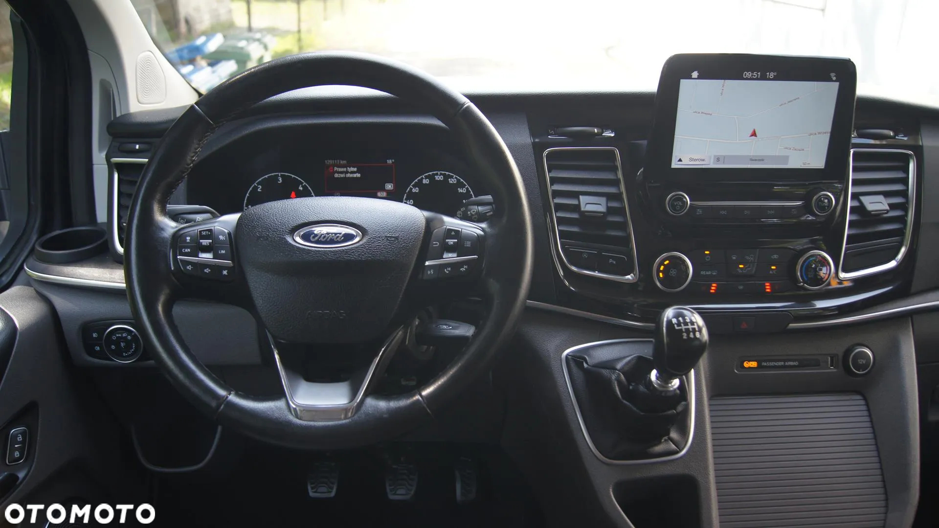 Ford Tourneo Custom 2.0 EcoBlue L2 Shuttle Bus Titanium - 19