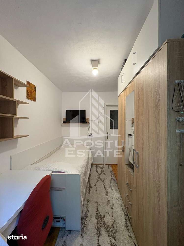 Apartament cu 3 camere de vânzare , etaj intermediar,Circumvalațiunii — fotografia 3